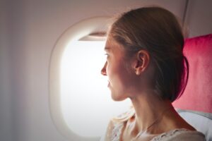 8 Travel Essentials for a Comfortable Flight